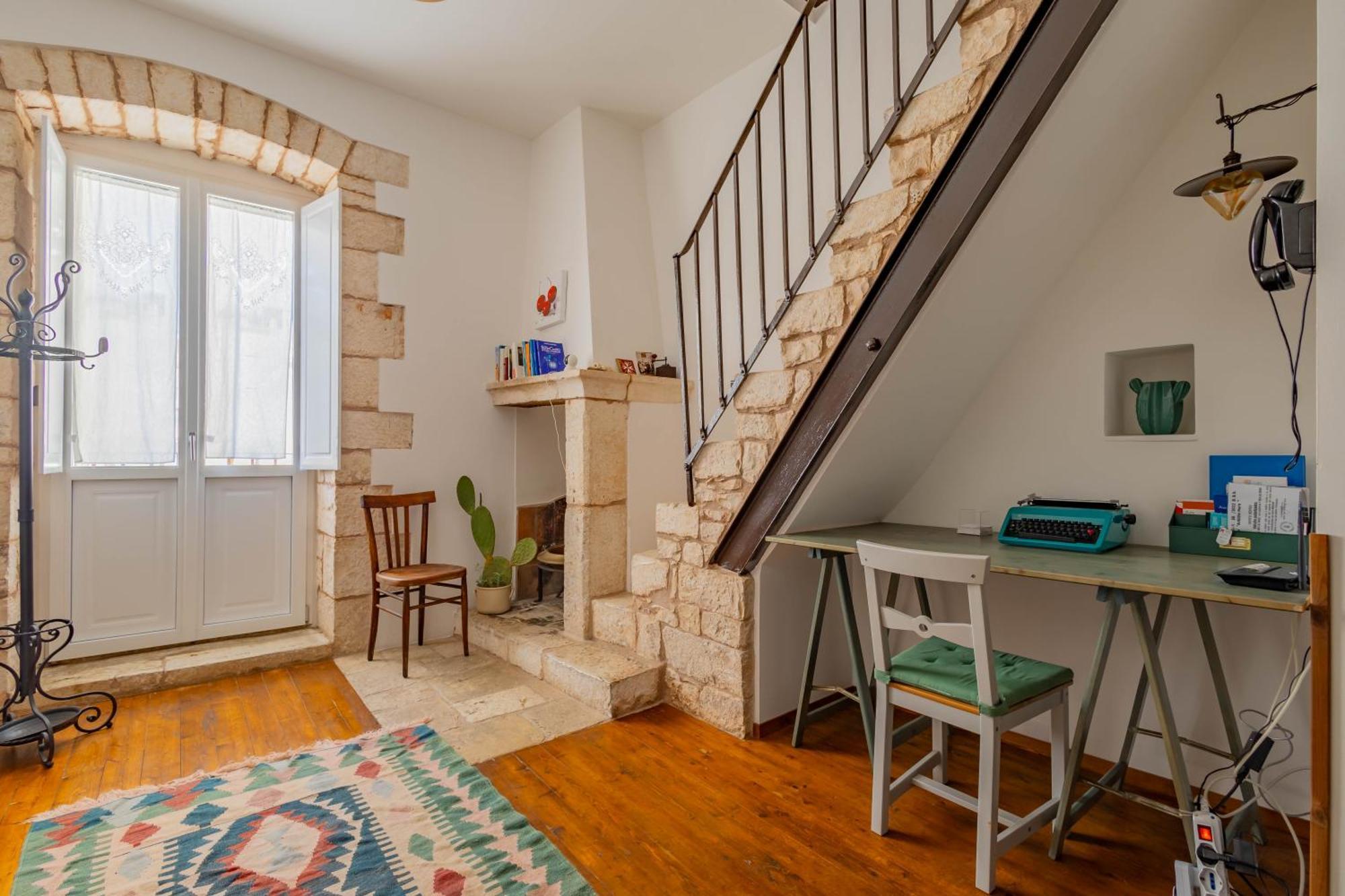 Antiche Mura Apartments "Nel Cuore Della Puglia"Bivani, Cucina, Terrazzo Turi Eksteriør billede