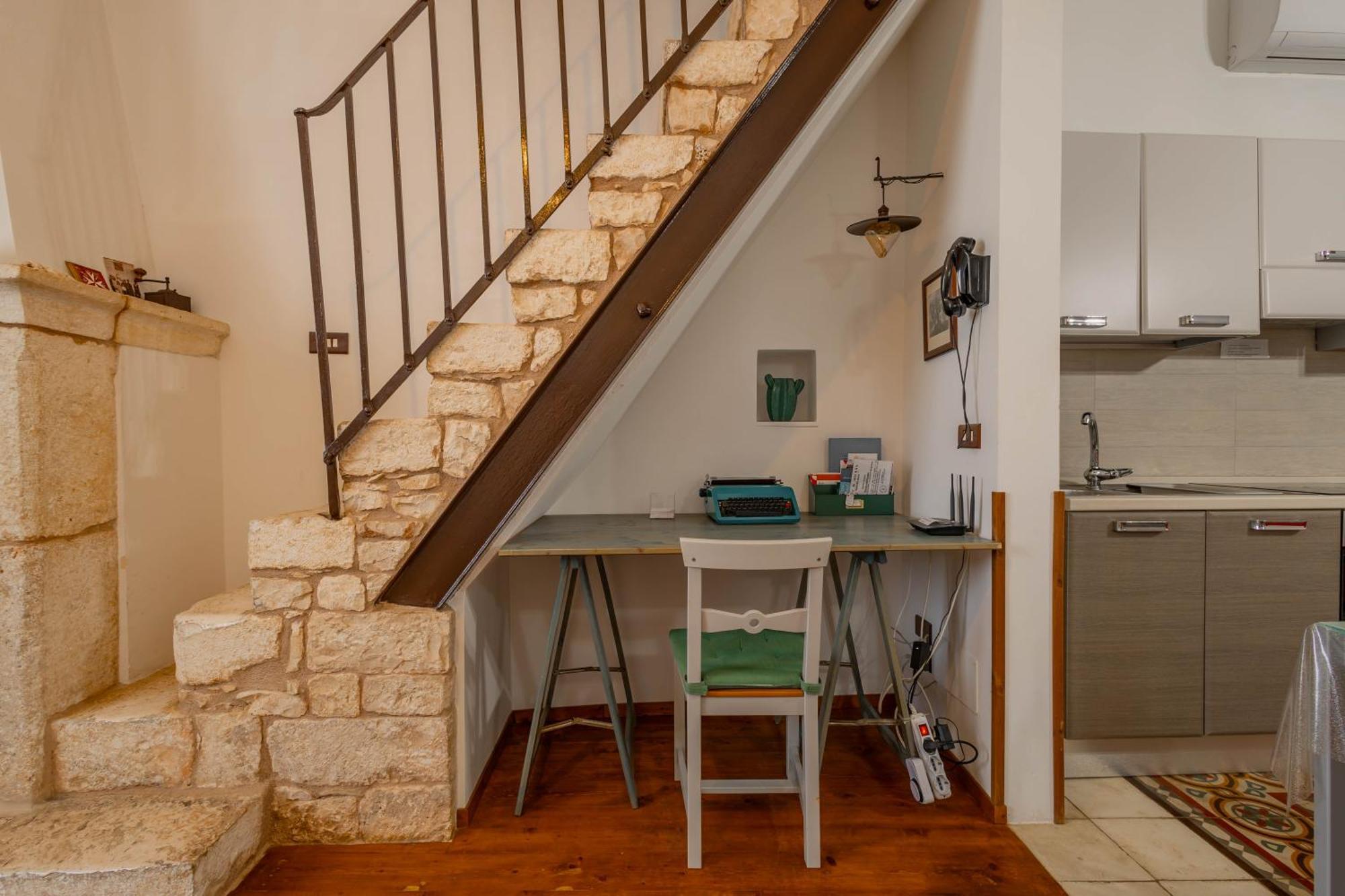 Antiche Mura Apartments "Nel Cuore Della Puglia"Bivani, Cucina, Terrazzo Turi Eksteriør billede
